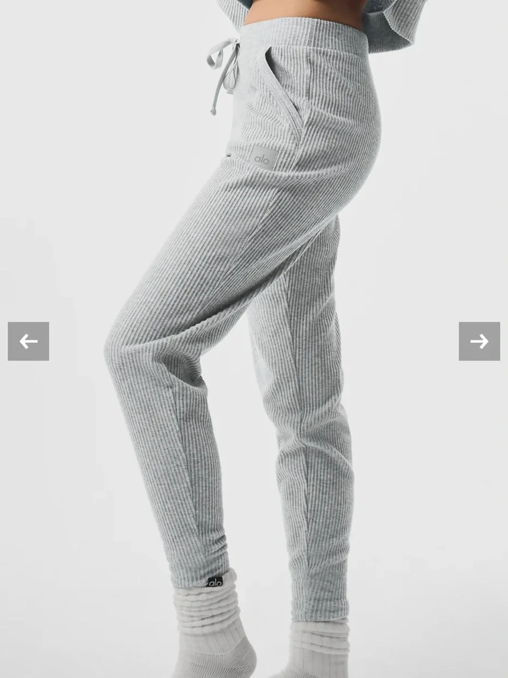 ALO Yoga Muse Jogger Sweatpants in Athletic Heather Grey